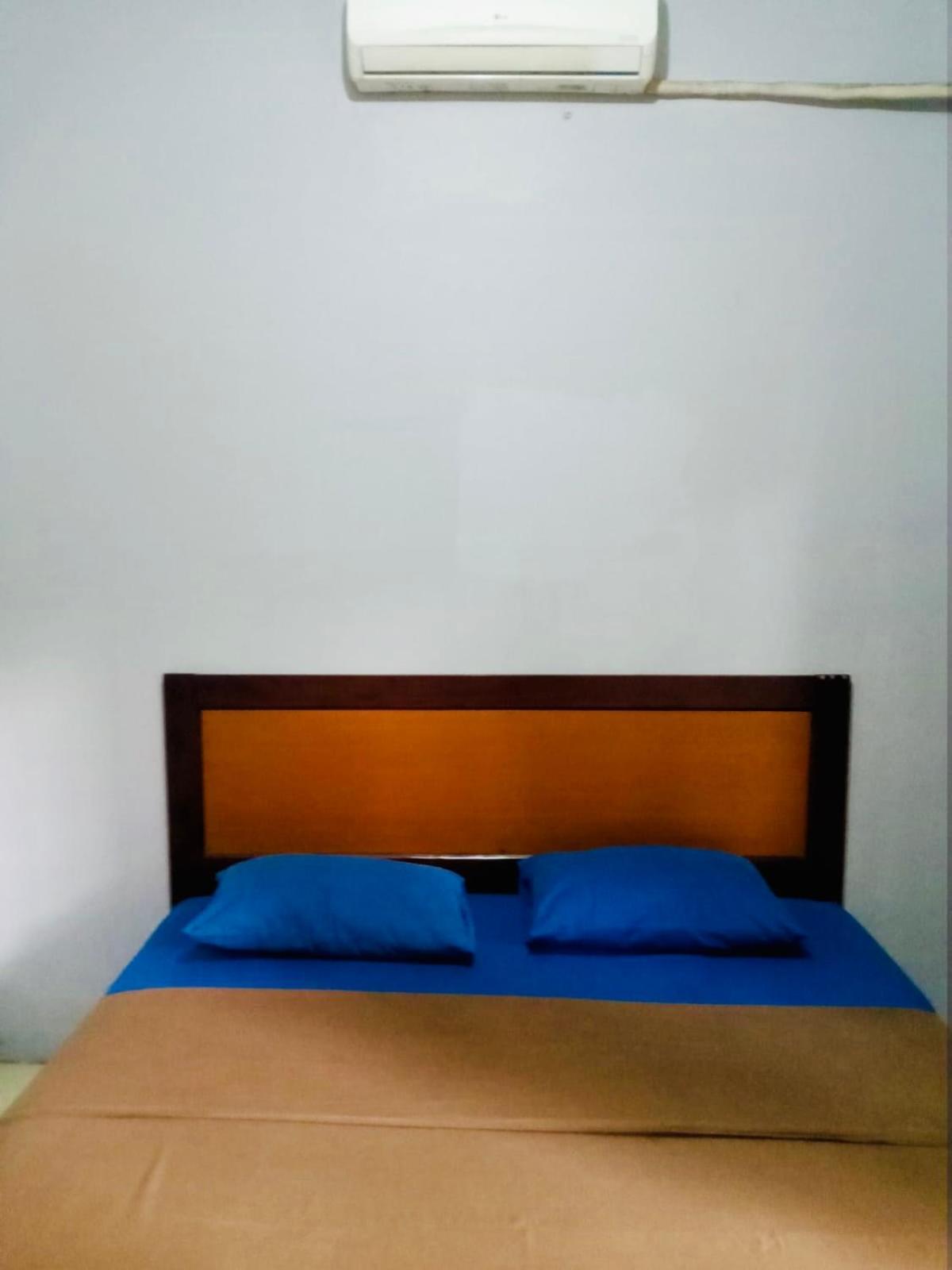 Tw Penginapan Cianjur Exterior photo